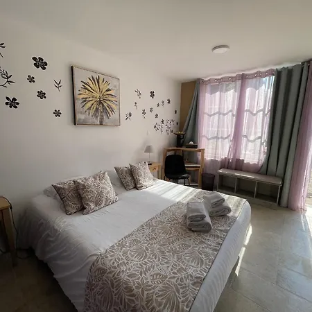 Belle Normandy Ξενοδοχείο 4*